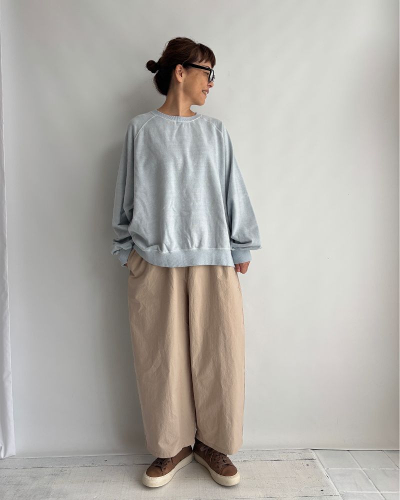 Pigment dye sweatshirt L/S in Blue