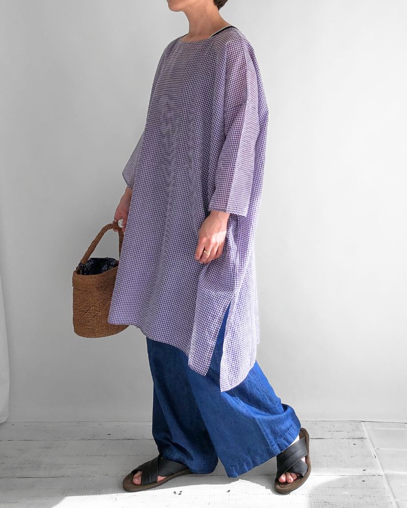 DROP SHOULDER SMOCK DRESS in OffWhite/Purple