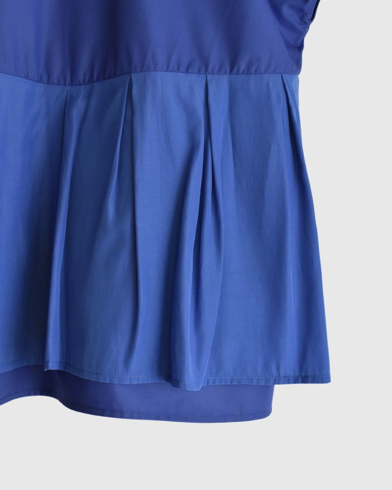 2WAY Tuck Design Top 'UTA' in Blue