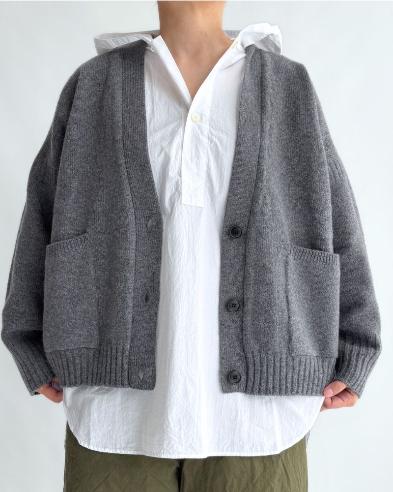 JANE V-neck Cardigan in Gray
