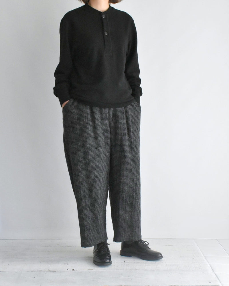 Recycle/Organic Henley Neck Sweatshirt in Black