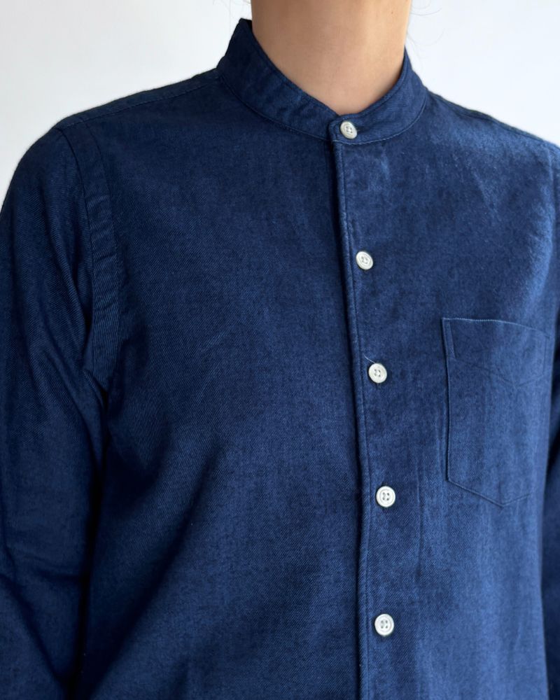 INDIGO Classic Fit Shirt in Indigo