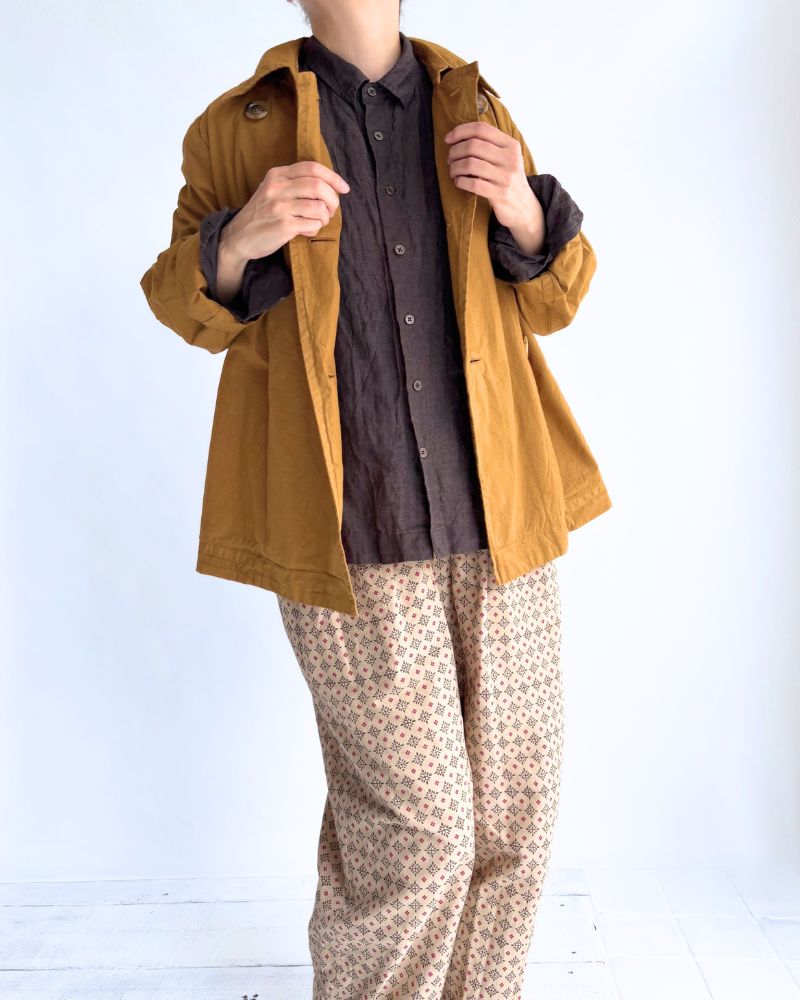 Double Button Short Coat in Brown