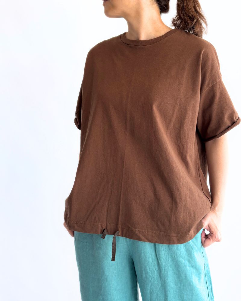 Cutoff Drawstring Tee in Brown