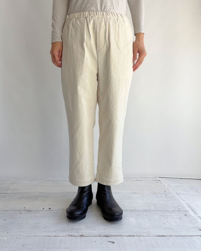 11WALE CORDUROY EASY TAPERED PANTS in OffWhite