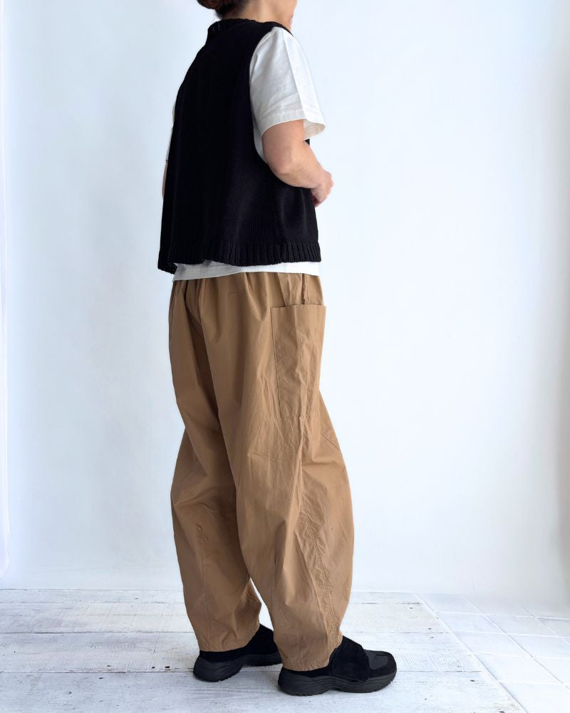 Low Gauge Gima Knit Vest in Black