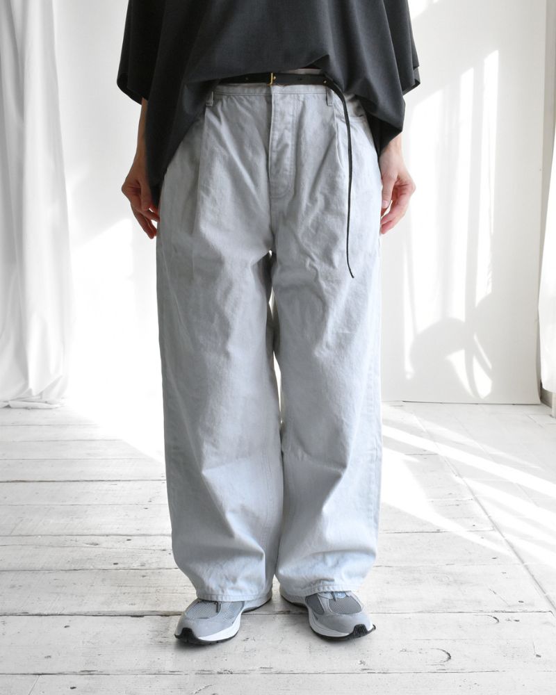 Wide Denim Pants in Gray