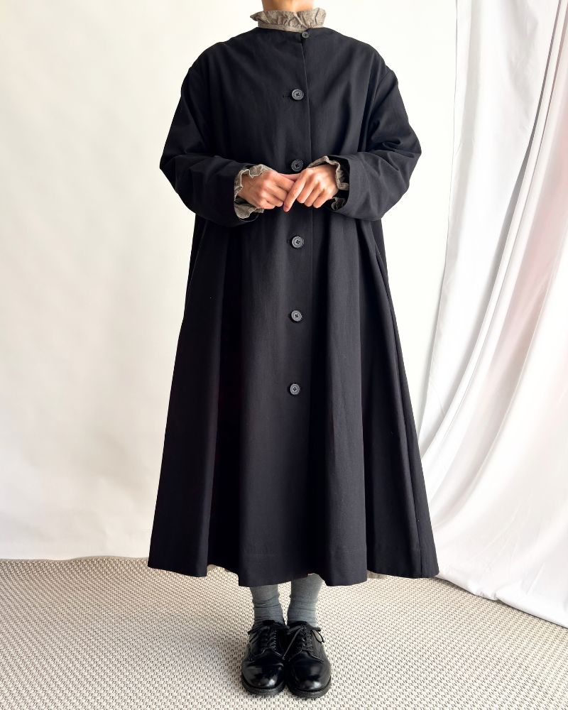 Cotton Washi Wide A-line Coat in Black