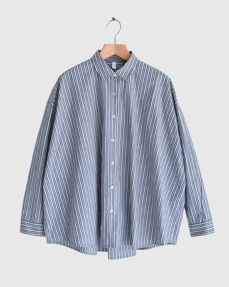 Regular Collar Big Shirt in White/Navy