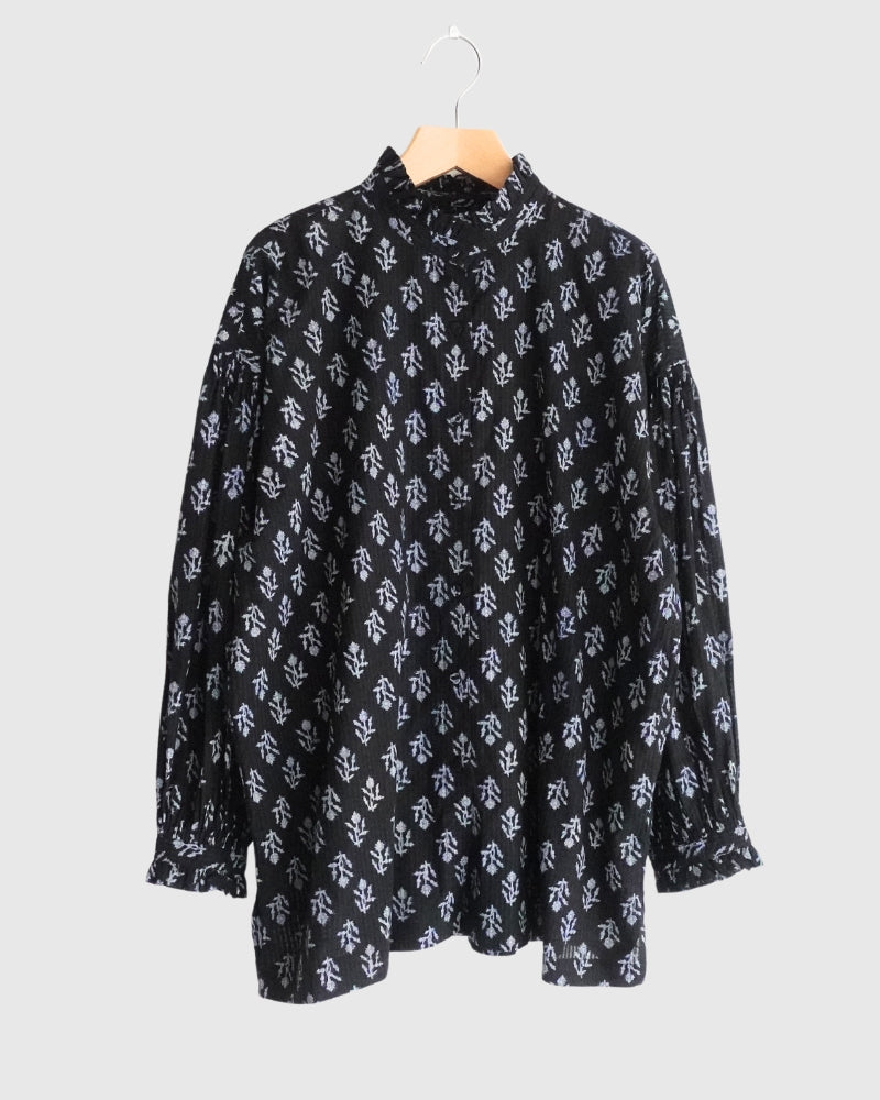 FRILL COLLAR SHIRT WITH MINI PINTUCK in Black