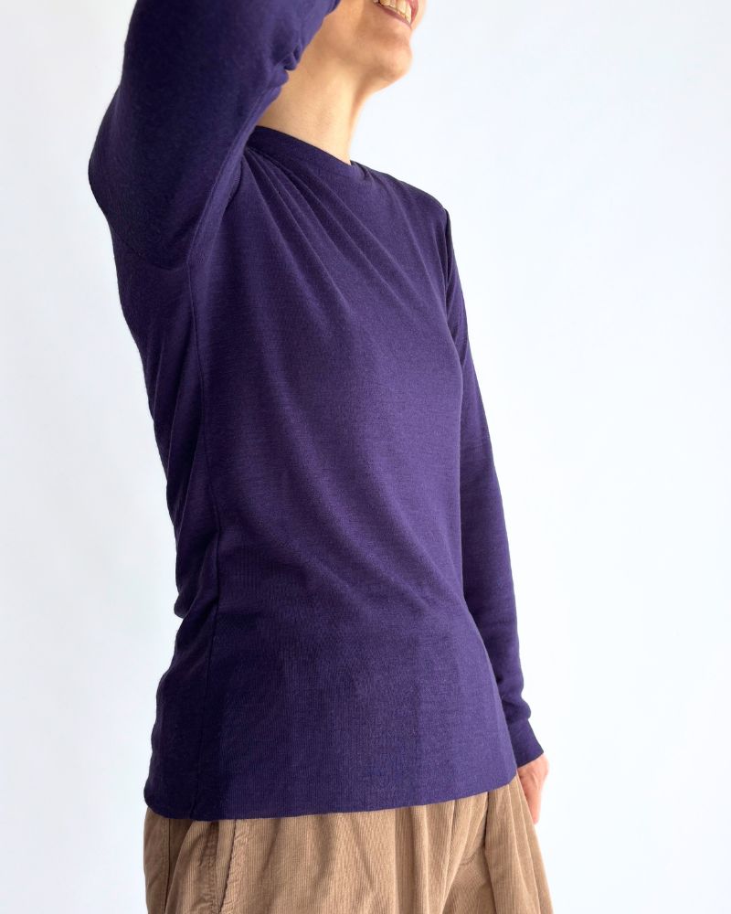 Crew neck slim fit (wool) in Purple