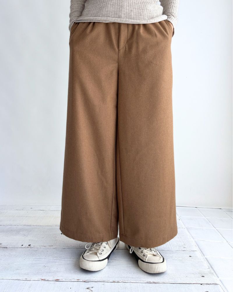 WOOL FLANNEL EASY WIDE PANTS in Camel