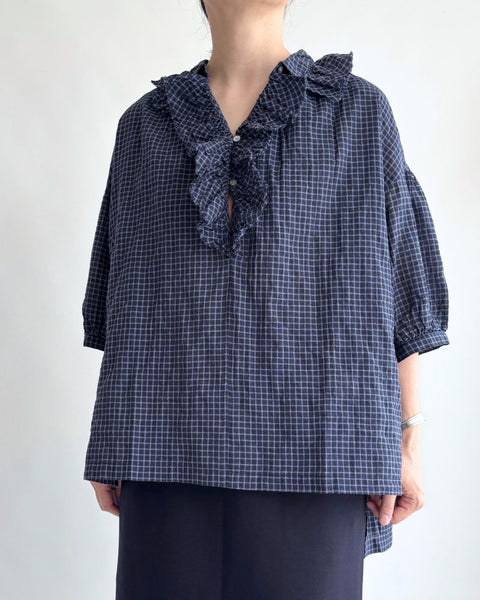Shirring Check Frill Blouse – Soft Cotton Blend by tumugu