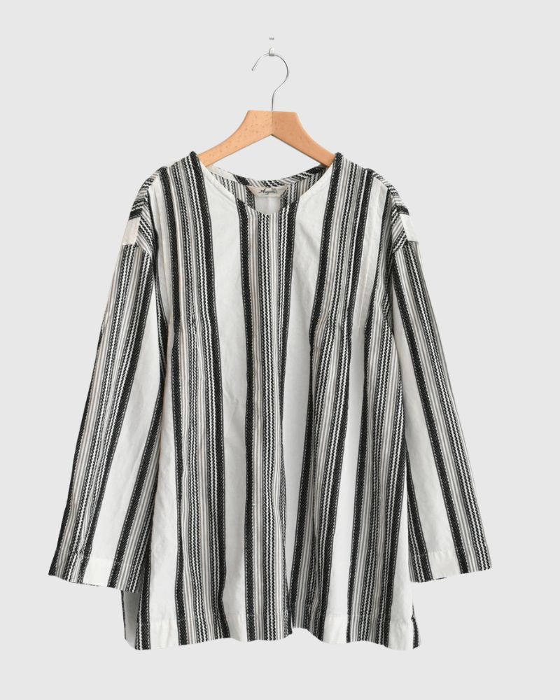 Jacquard Stripe Shirt in White/Black