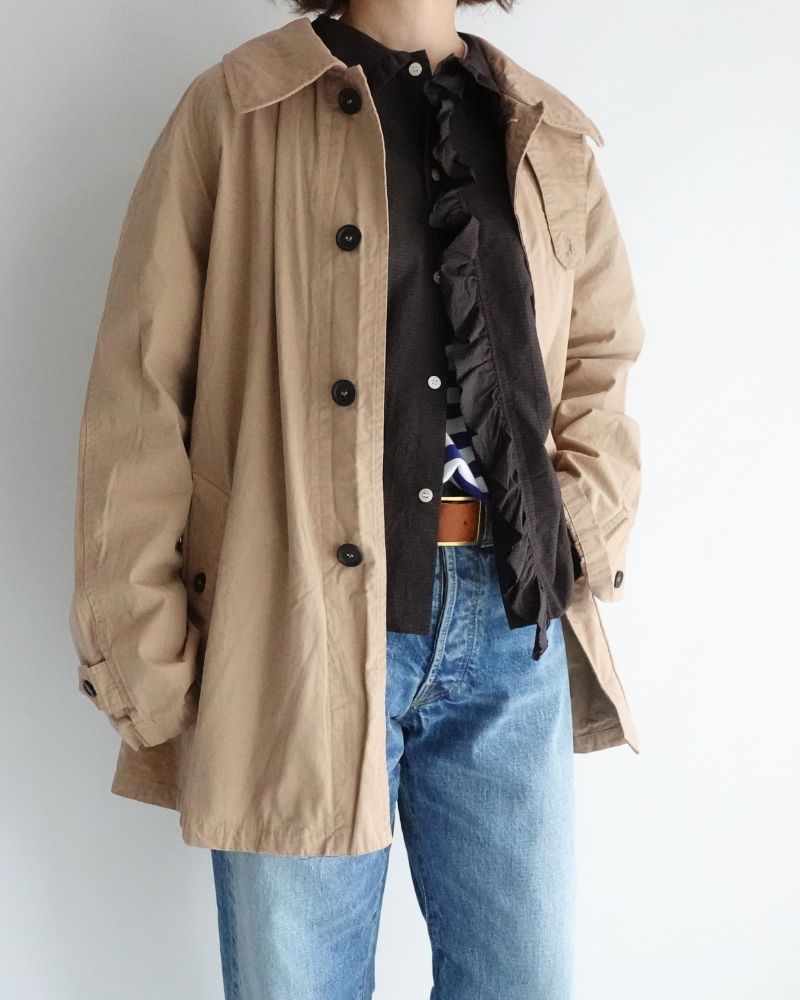 Balmacaan Short Coat in GrayKhaki