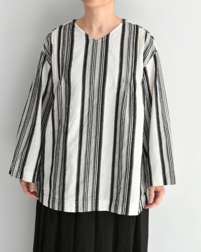 Jacquard Stripe Shirt in White/Black