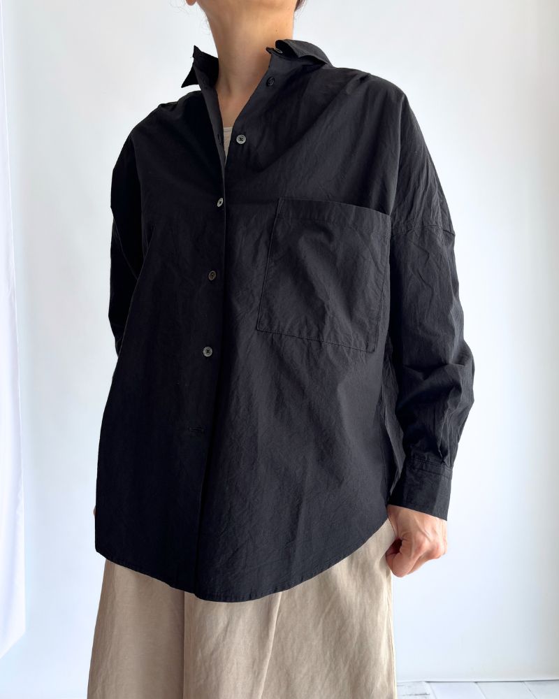 Tuck Cocoon Shirt in Black