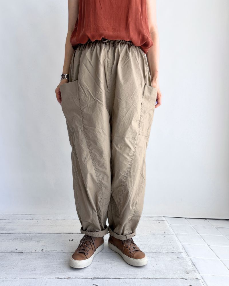 Typewriter Pants in Beige