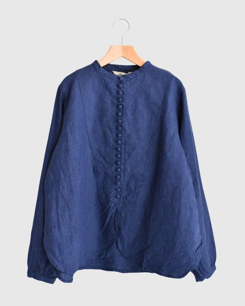 Indigo linen shirt in Indigo