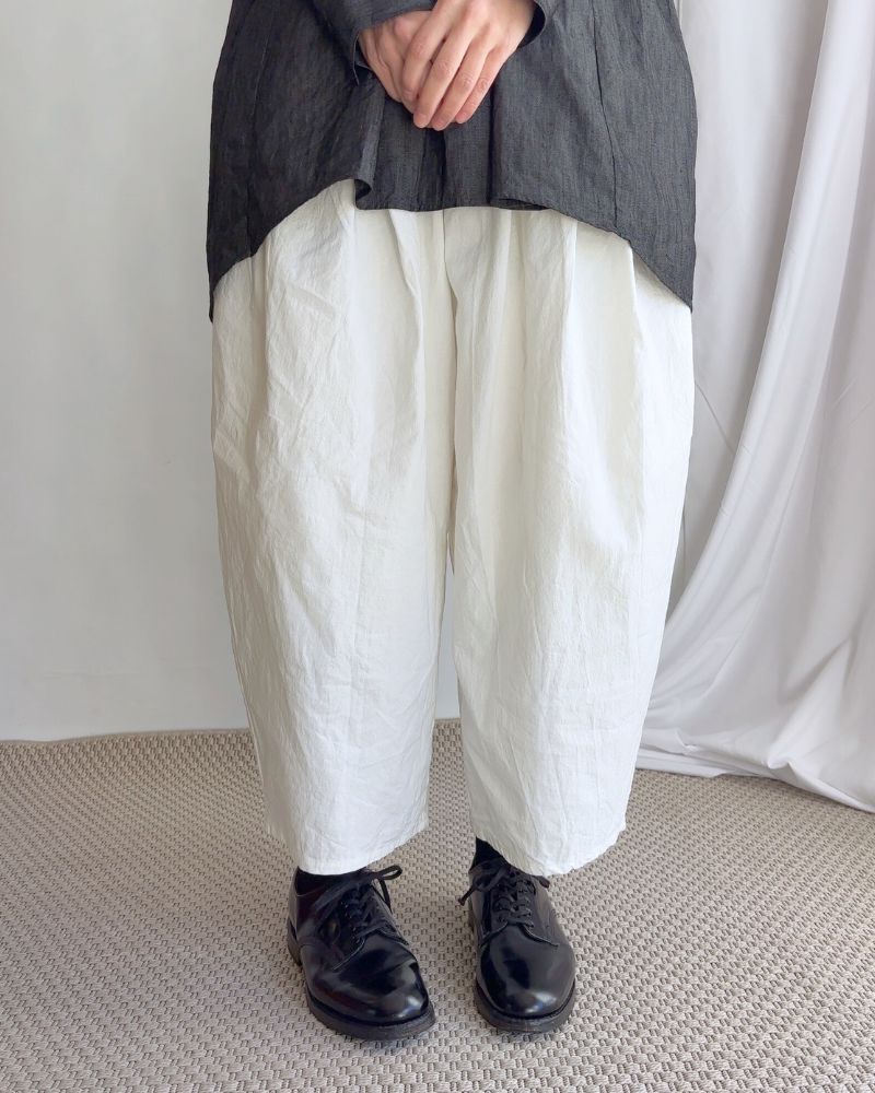 CAMILLE CANVAS TUCK PANTS in White