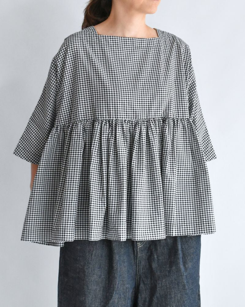 Ruffle Top in BlackGingham