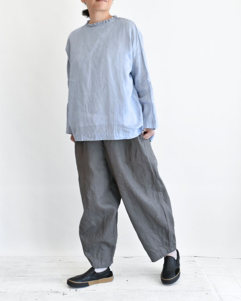 Tiny Frill Blouse in Blue