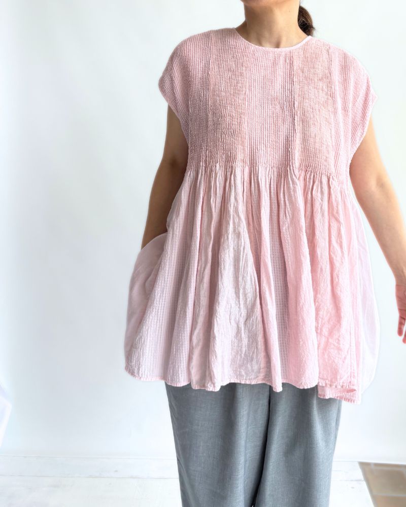 COTTON &LINEN PATCHWORK (OVERDYE) CREW-NECK F/SL SHIRT WITH MINI PINTUCK in LightPink