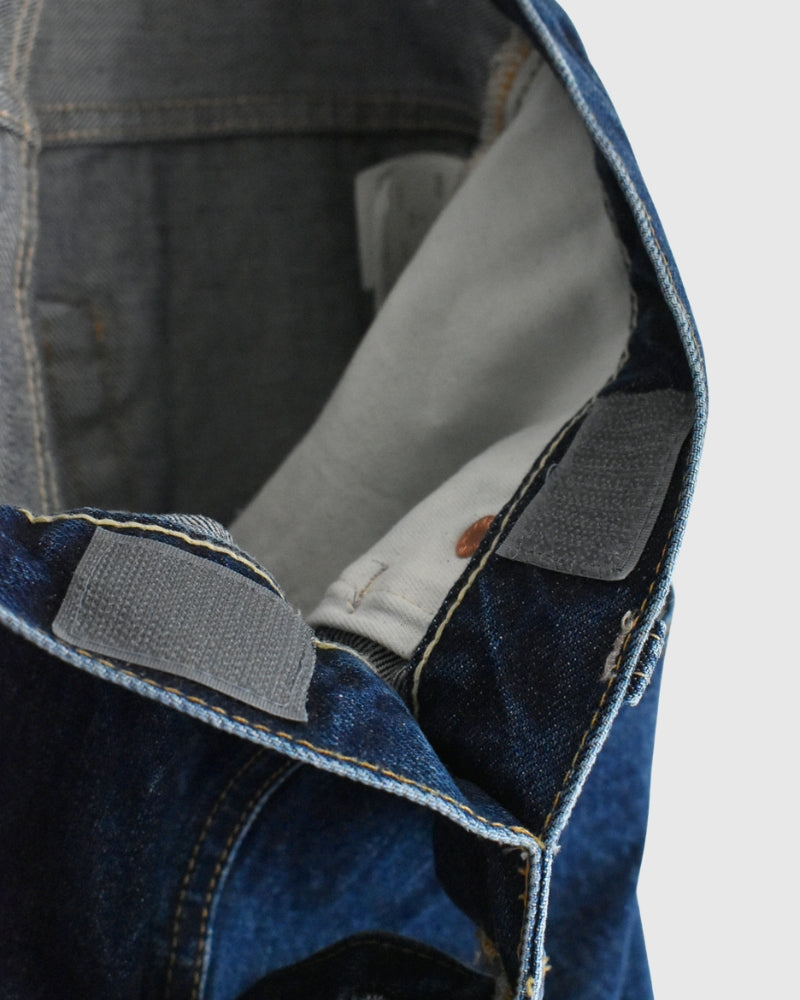 Selvedge Denim Asymmetric Tuck Pants in Blue