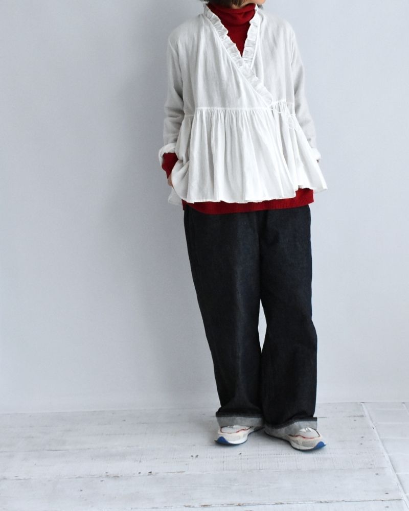 Twill Cotton Khadi Plain Frill Cache Coeur in White