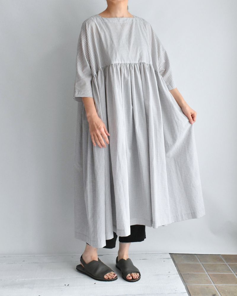 Ruffle Dress in GrayGingham