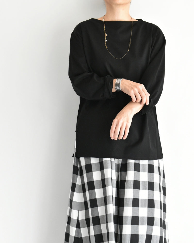 Giza Cotton Basque T-Shirt in Black