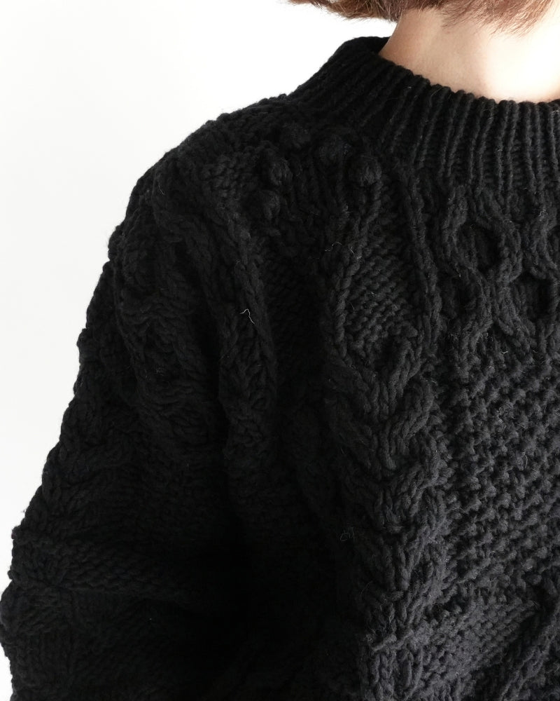 Peru Hand Knit Pullover in Black