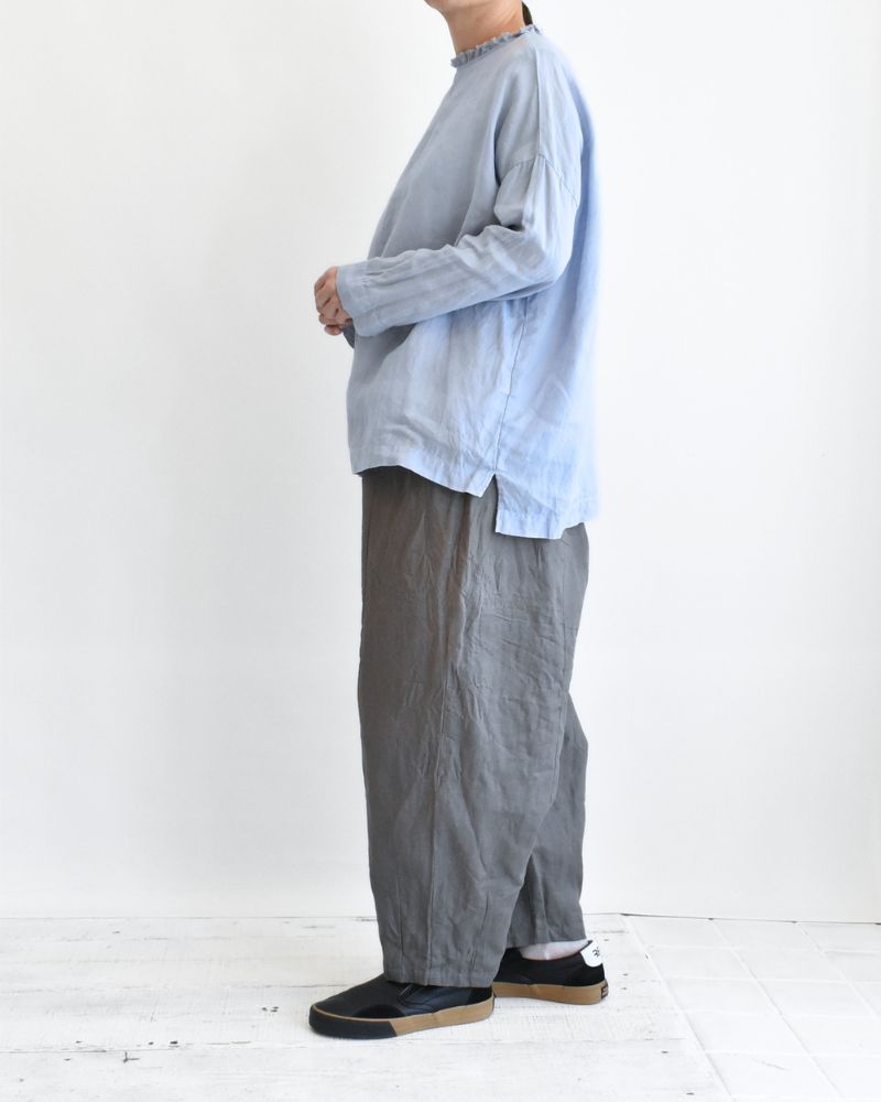 Tiny Frill Blouse in Blue