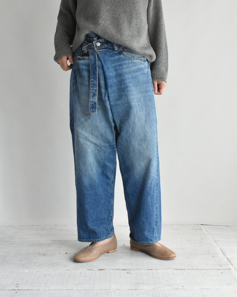 Selvedge Denim Asymmetric Tuck Pants in VintageBlue