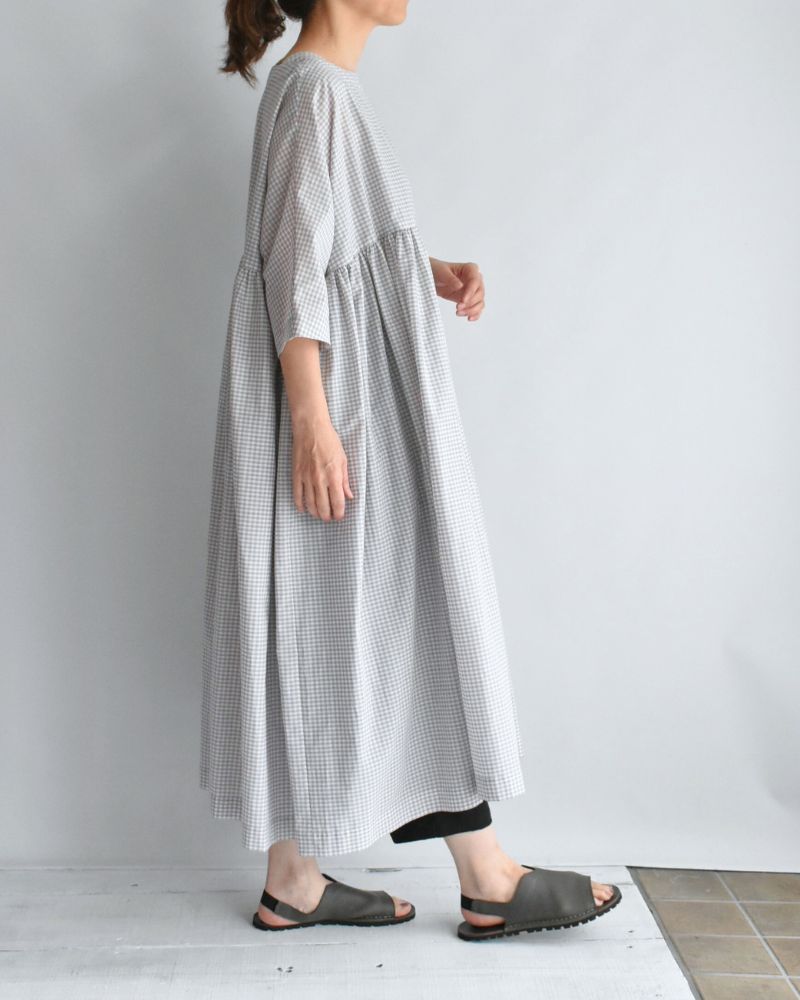 Ruffle Dress in GrayGingham