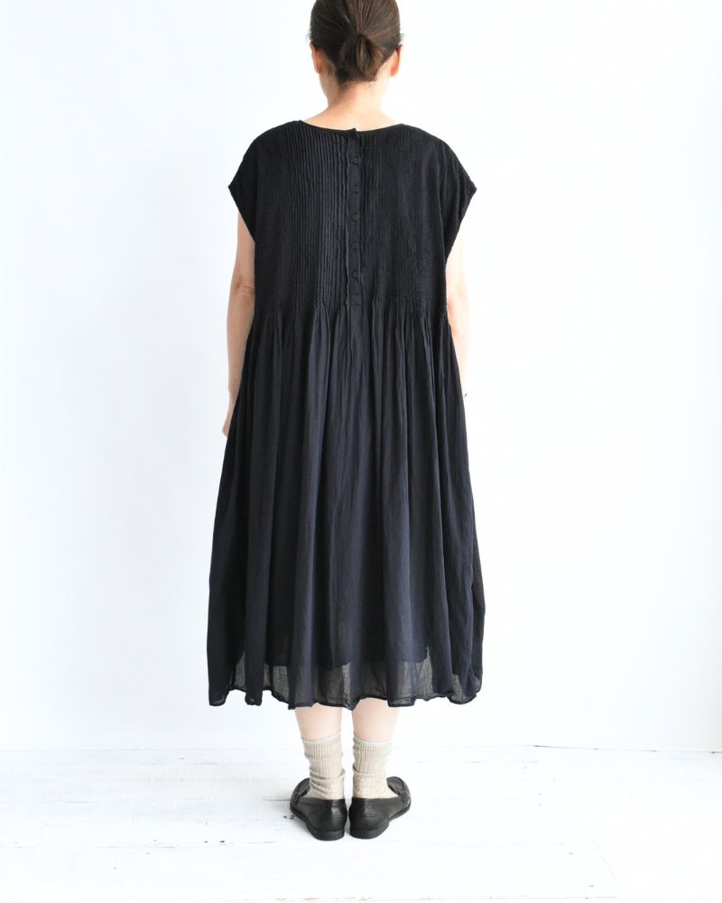 Crew-Neck F/SL Dress with Pintuck in Marine