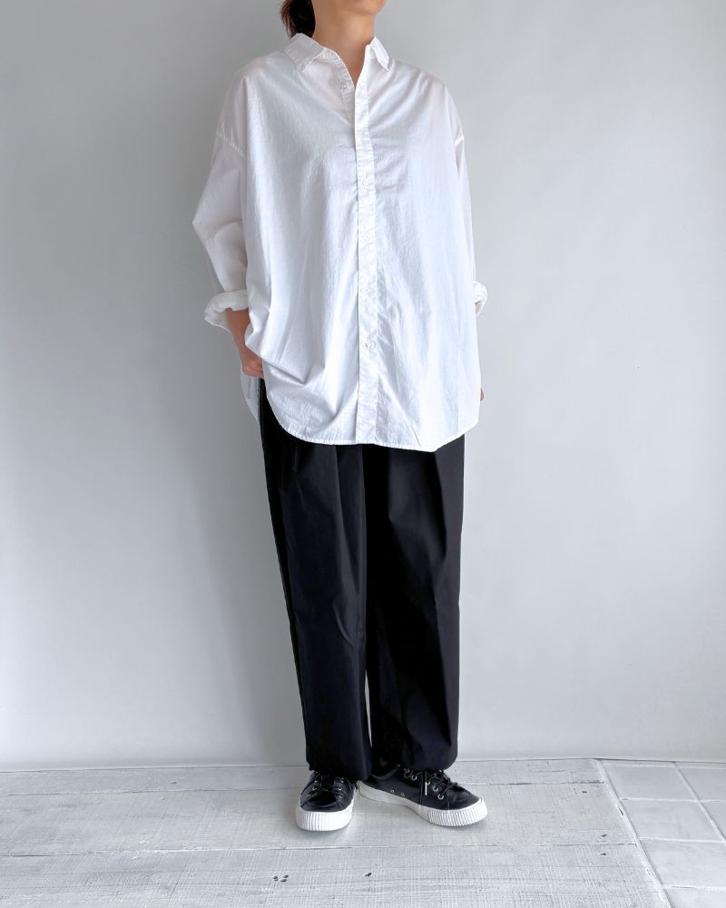 Unisex shirt in White