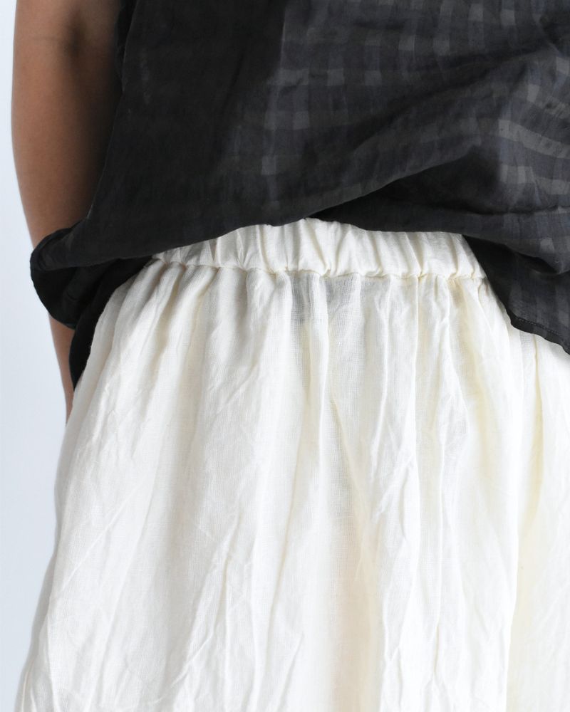 Wide Cocoon Gathered Pants (LINEN) in OffWhite