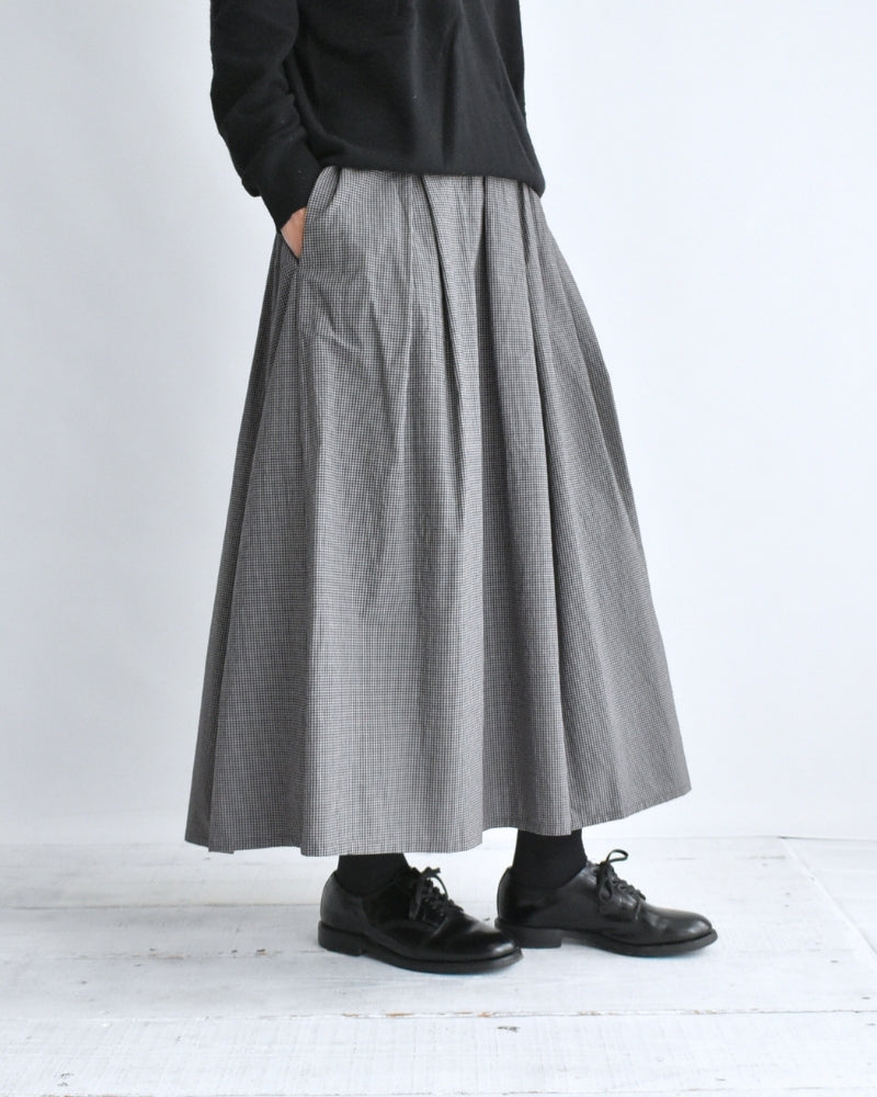 Easy Tuck Skirt in BrownGingham