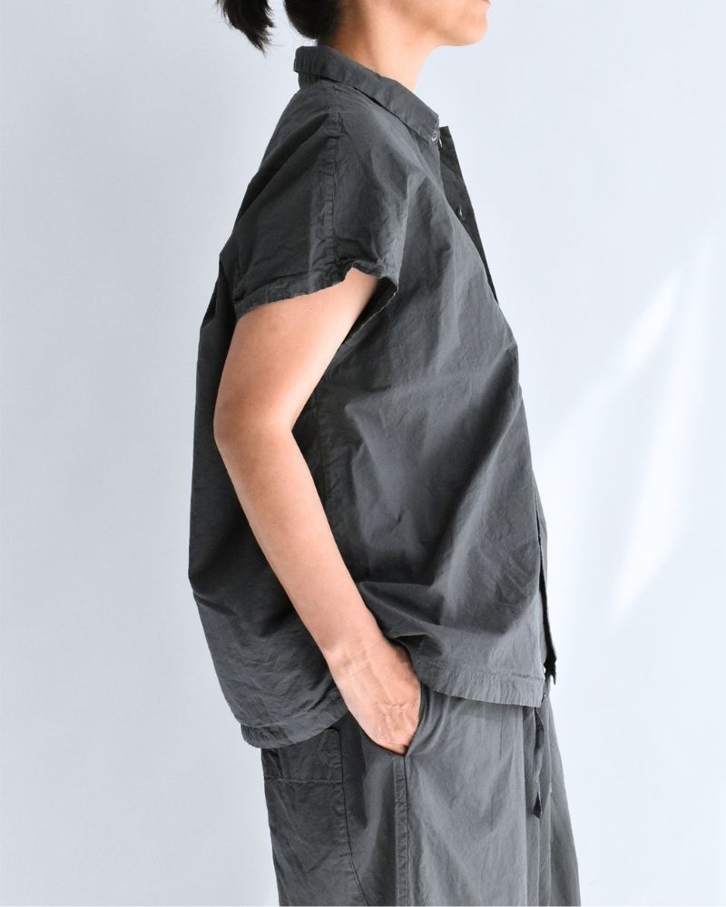 Shrink French Sleeve Shirt in Gray