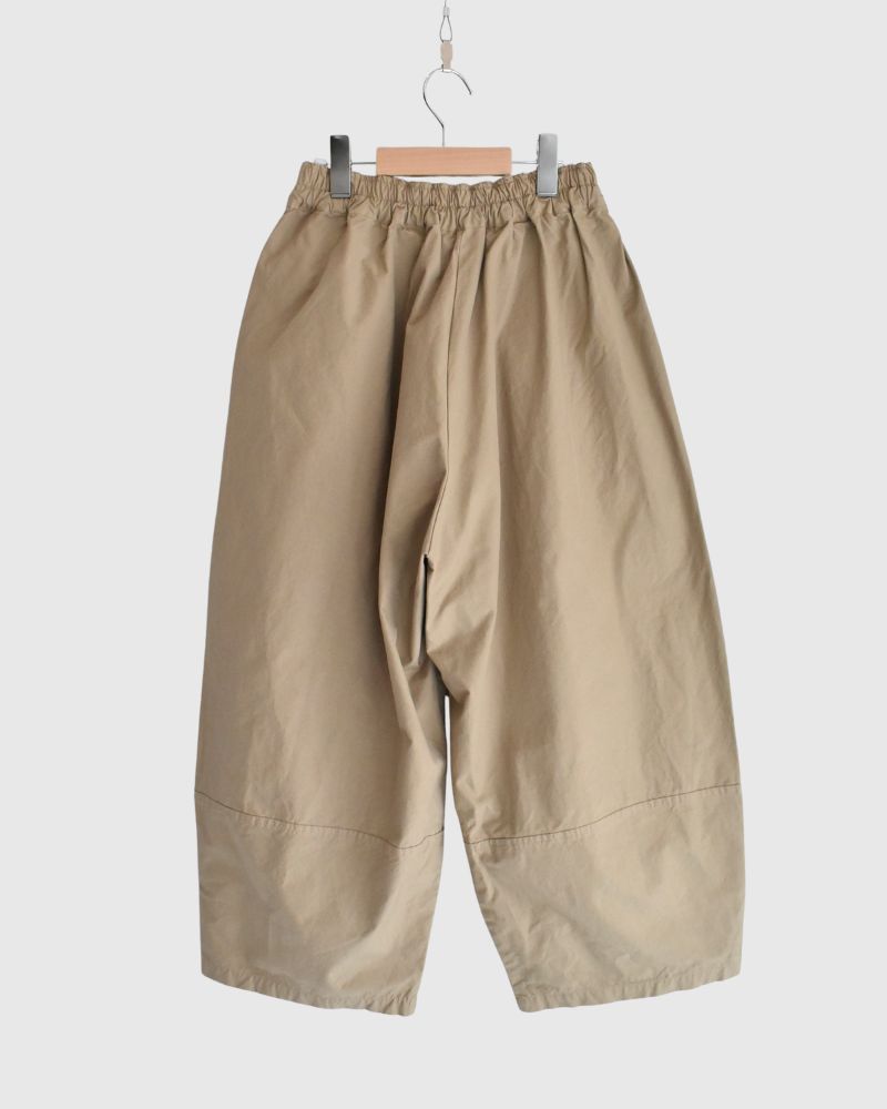 Cocoon Pants in Beige