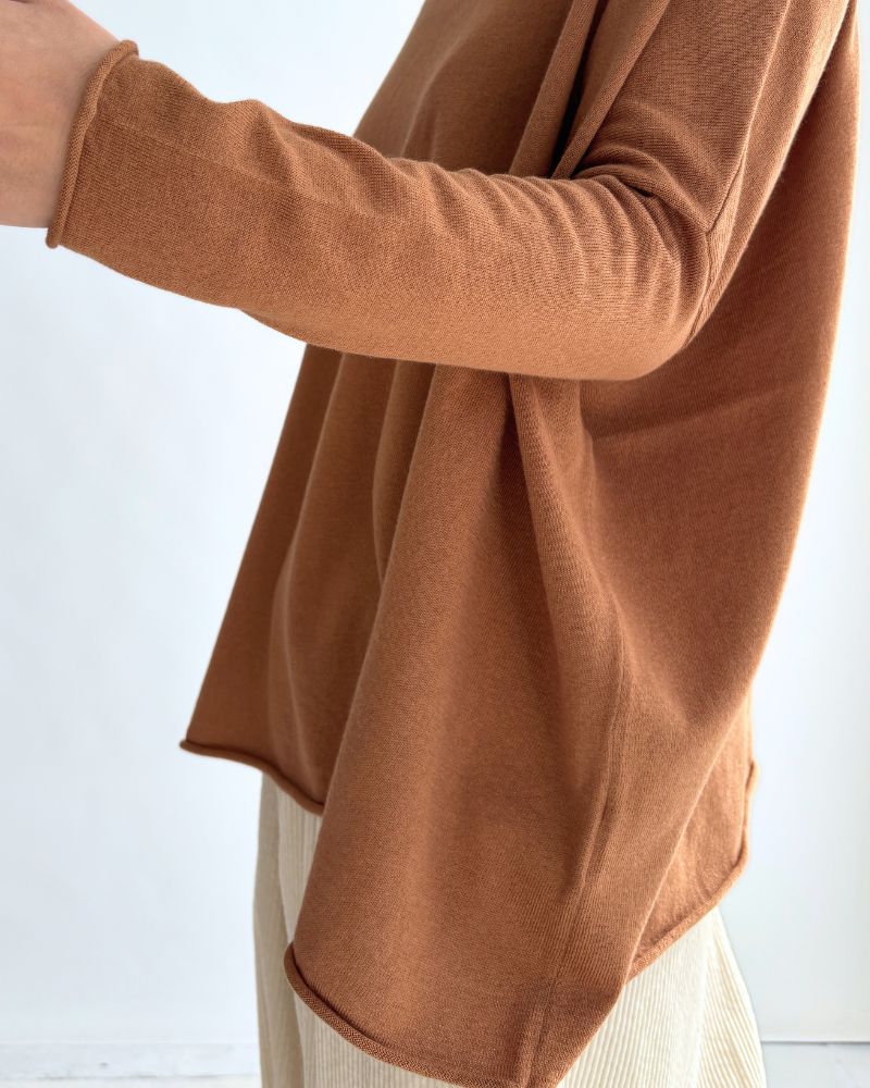 5-Color T-Line Pullover in Camel