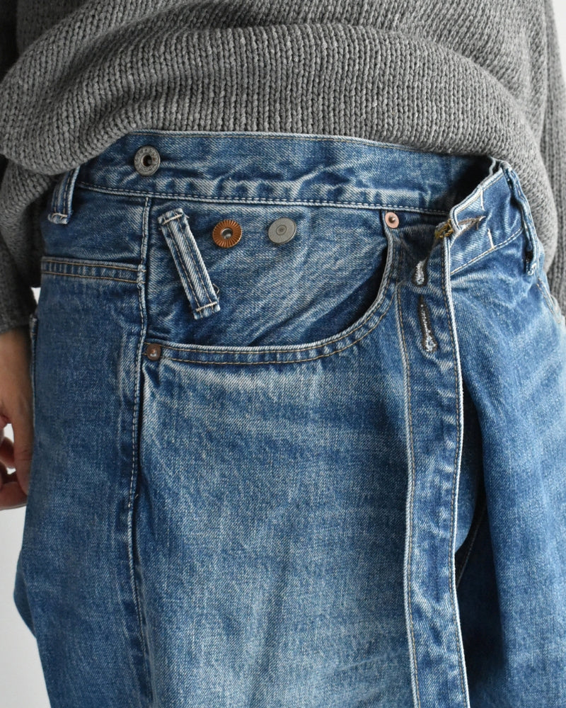 Selvedge Denim Asymmetric Tuck Pants in VintageBlue
