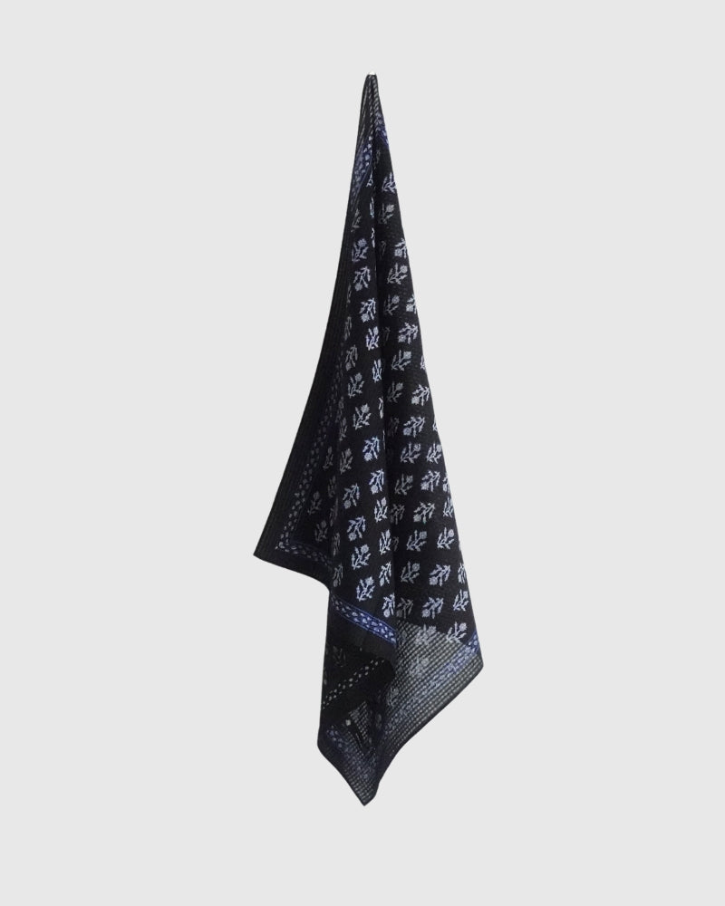 SCARF in Black