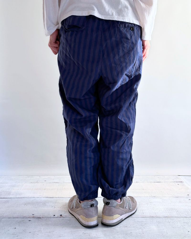POPLIN WIDE STRIPE (OVERDYE) EASY PANTS in PurpleNavy