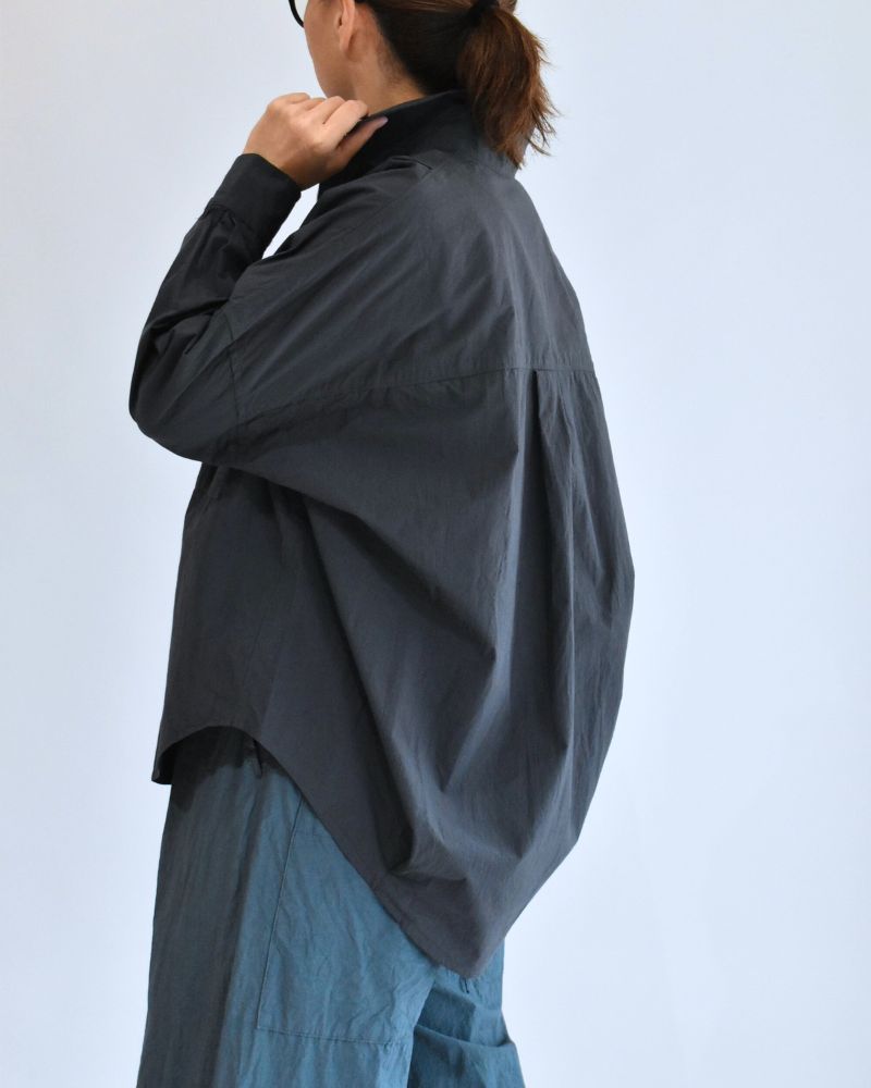 Tuck Cocoon Shirt in Gray