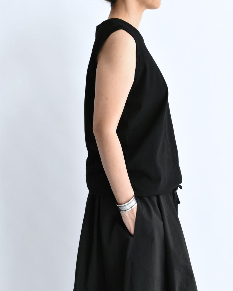 Sleeveless Drawstring T-shirt in Black
