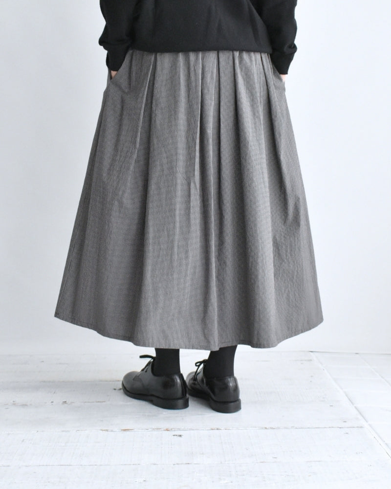 Easy Tuck Skirt in BrownGingham