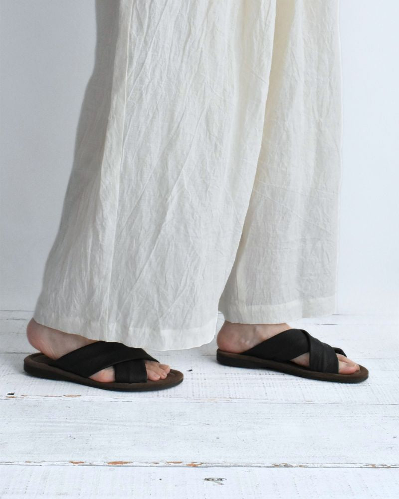 Wide Cocoon Gathered Pants (LINEN) in OffWhite