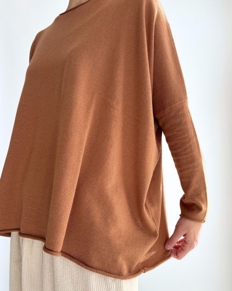 5-Color T-Line Pullover in Camel
